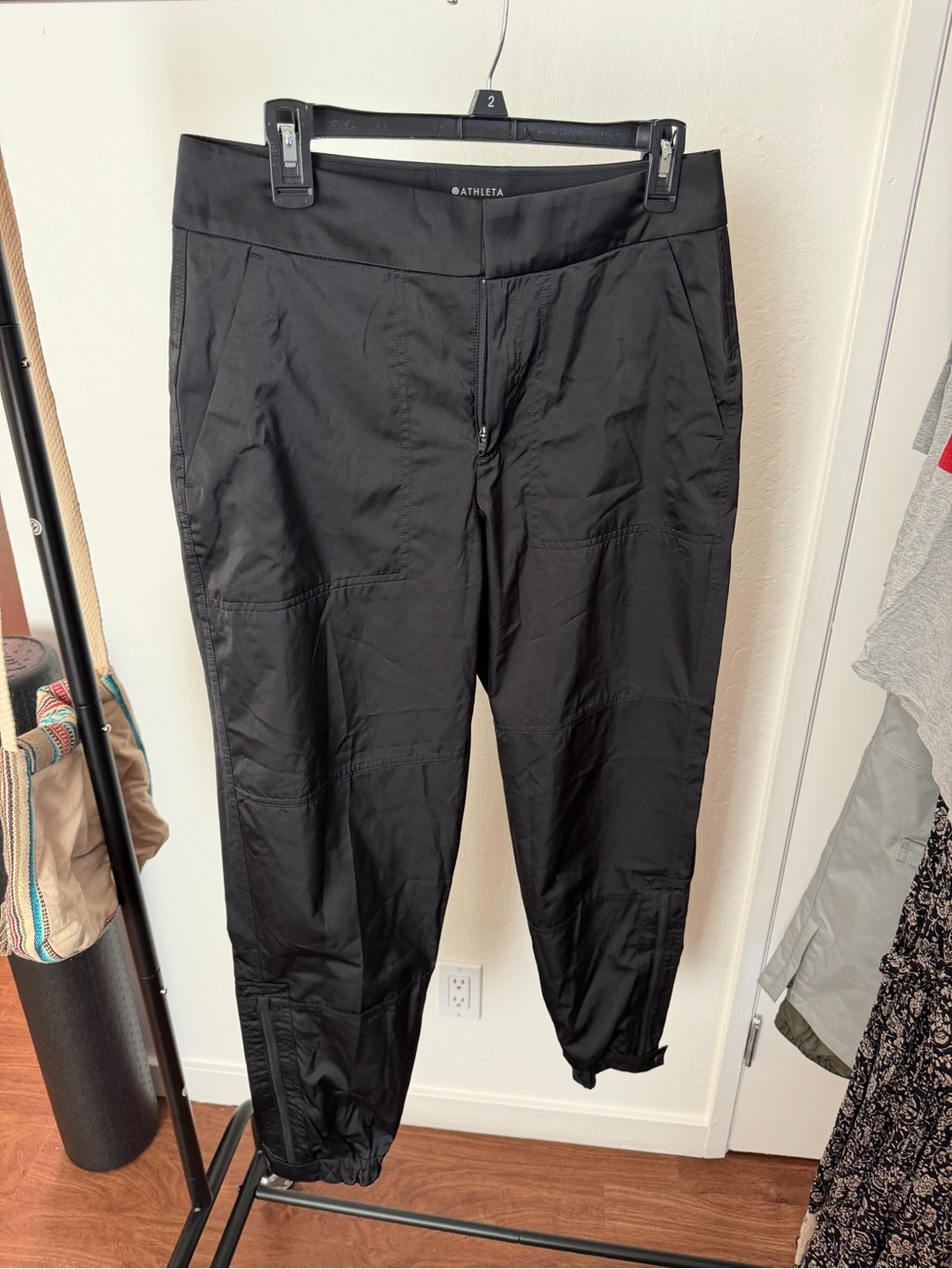 Athleta Black Men's Lightweight Jogger Trouser
